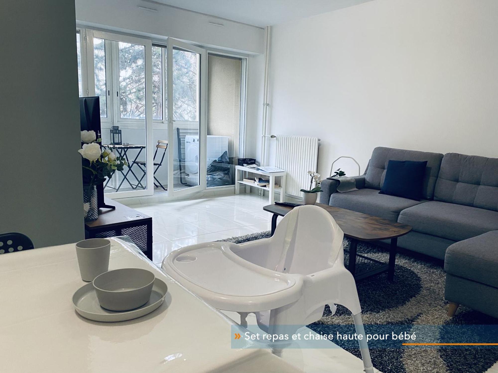 Appartement Parisien Neuf, Moderne Avec Une Grande Salon, 2 Chambres, 4 Lits, Parking Gratuit, 15Min De Paris Et 13 Min Aeroport Orly Vitry-sur-Seine Bagian luar foto