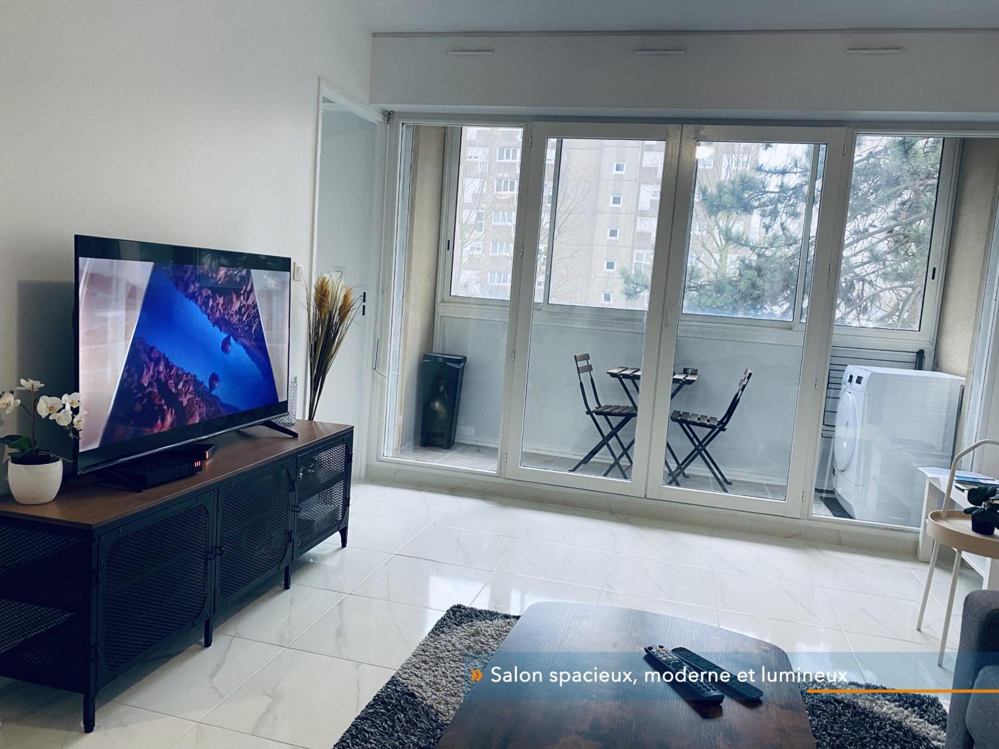 Appartement Parisien Neuf, Moderne Avec Une Grande Salon, 2 Chambres, 4 Lits, Parking Gratuit, 15Min De Paris Et 13 Min Aeroport Orly Vitry-sur-Seine Bagian luar foto
