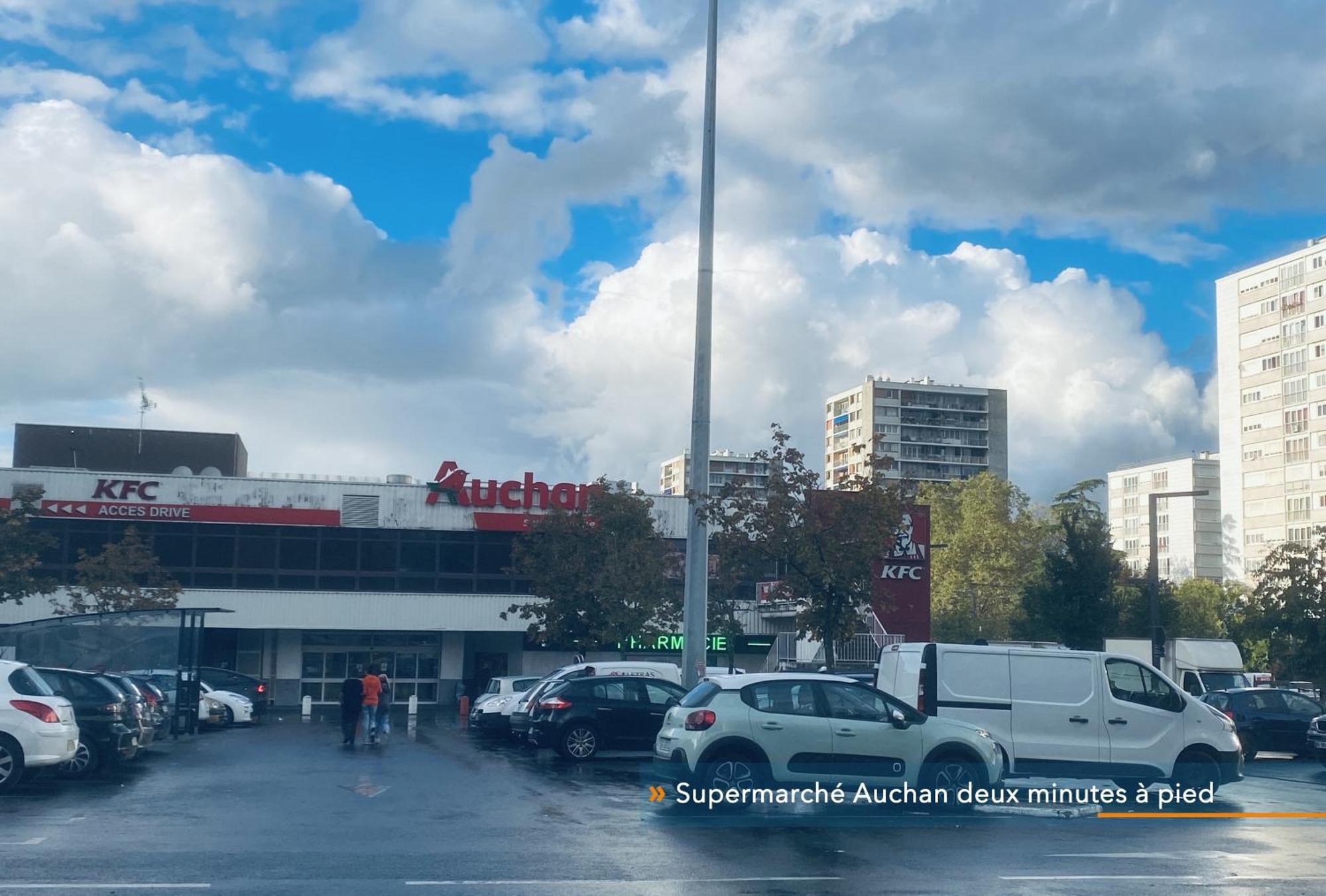 Appartement Parisien Neuf, Moderne Avec Une Grande Salon, 2 Chambres, 4 Lits, Parking Gratuit, 15Min De Paris Et 13 Min Aeroport Orly Vitry-sur-Seine Bagian luar foto